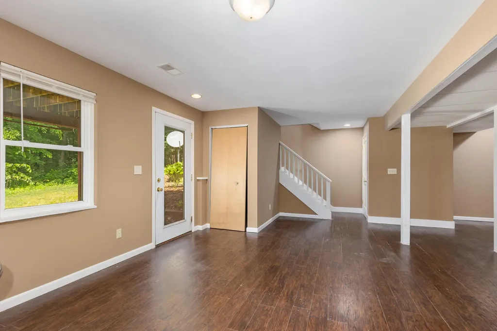 12088 Jenks Street NE Grattan Township MI 48809