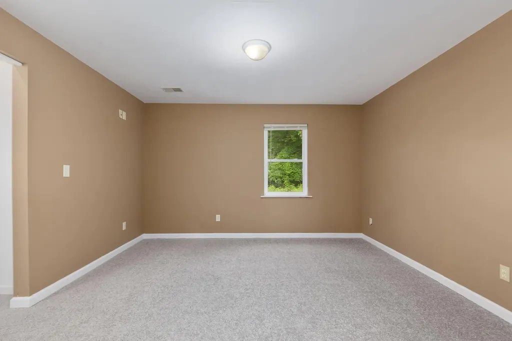 12088 Jenks Street NE Grattan Township MI 48809