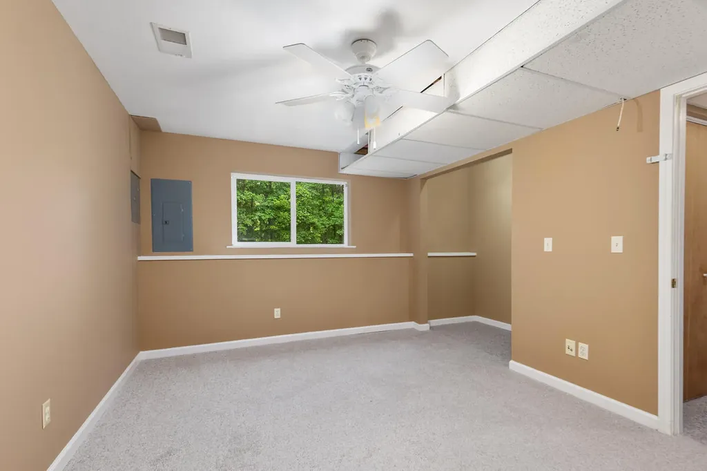 12088 Jenks Street NE Grattan Township MI 48809