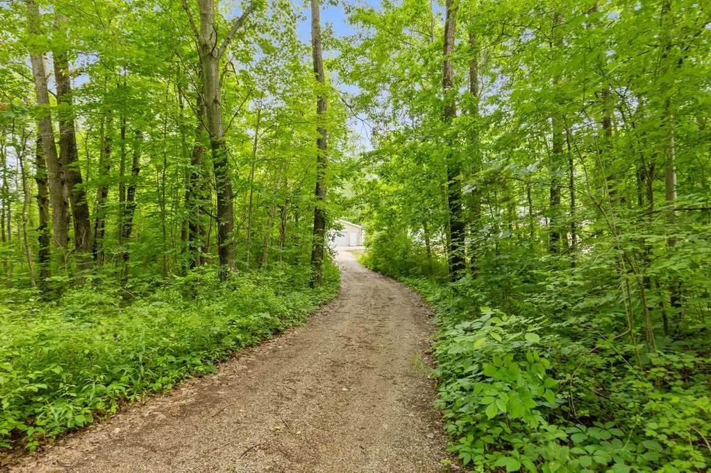 12088 Jenks Street NE Grattan Township MI 48809