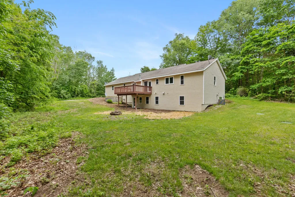 12088 Jenks Street NE Grattan Township MI 48809