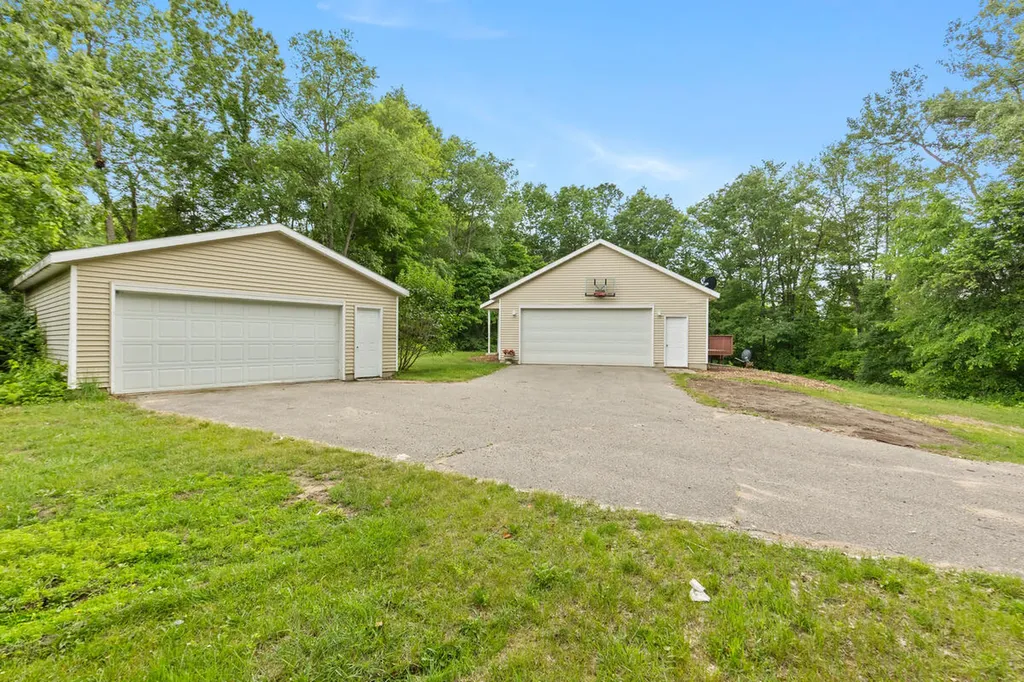 12088 Jenks Street NE Grattan Township MI 48809