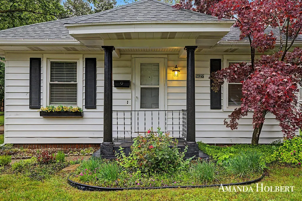 1946 Wyoming Avenue SW Wyoming City MI 49519