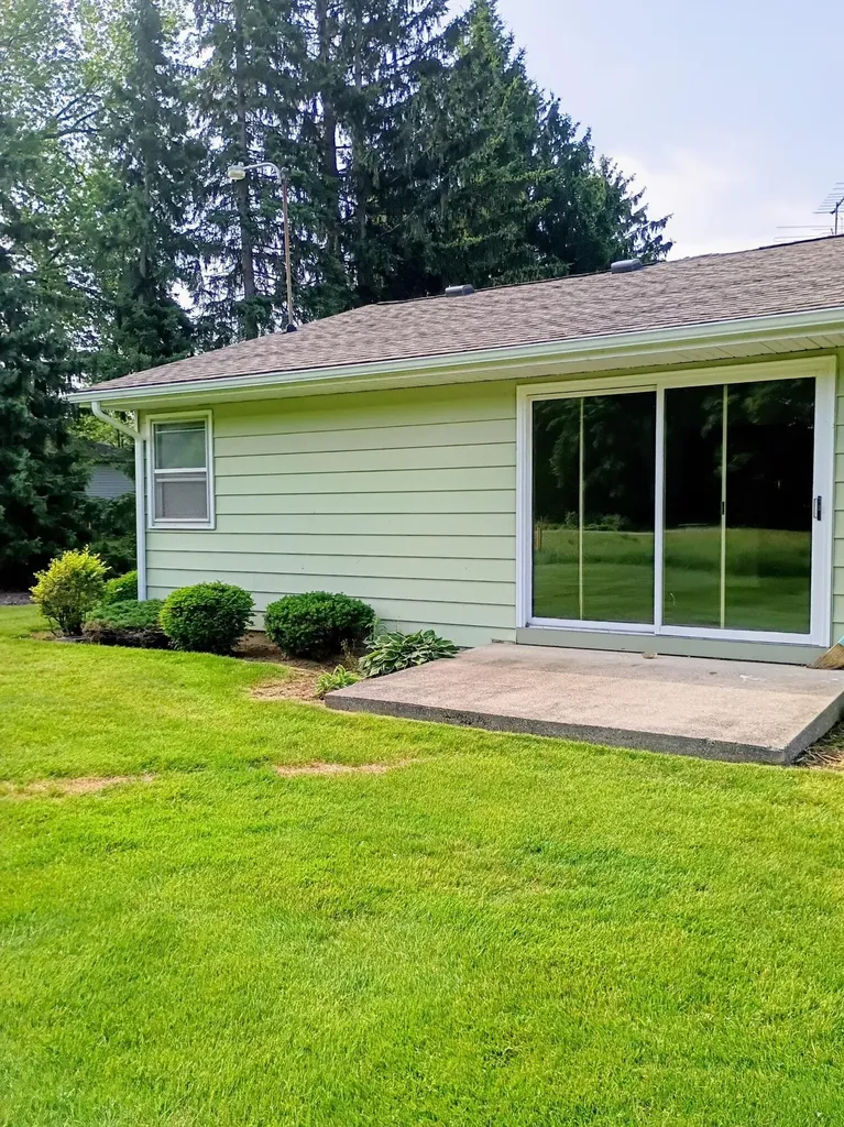 967 Andover Court SE Kentwood City MI 49508