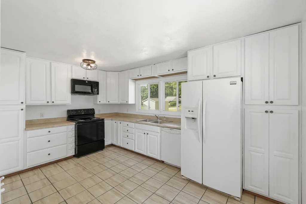310 N John Street Decatur Township MI 49045