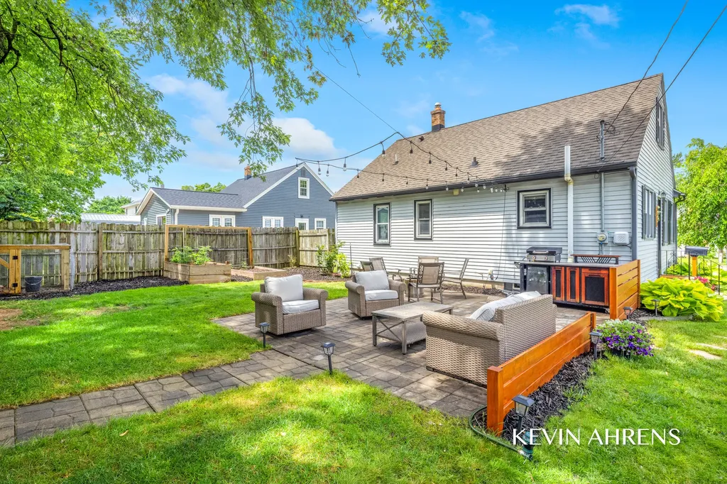 3610 Crystal Street SW Grandville City MI 49418