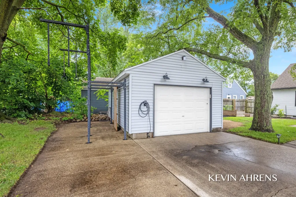 3610 Crystal Street SW Grandville City MI 49418