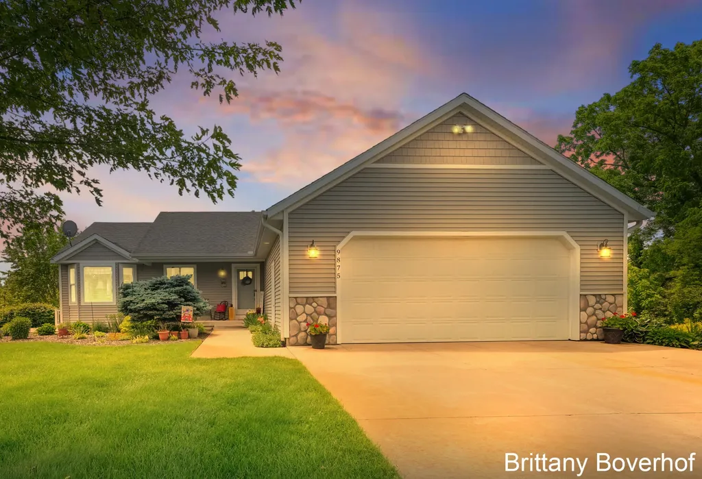 9875 Kateri Way Drive SE Gaines Charter Township MI 49316