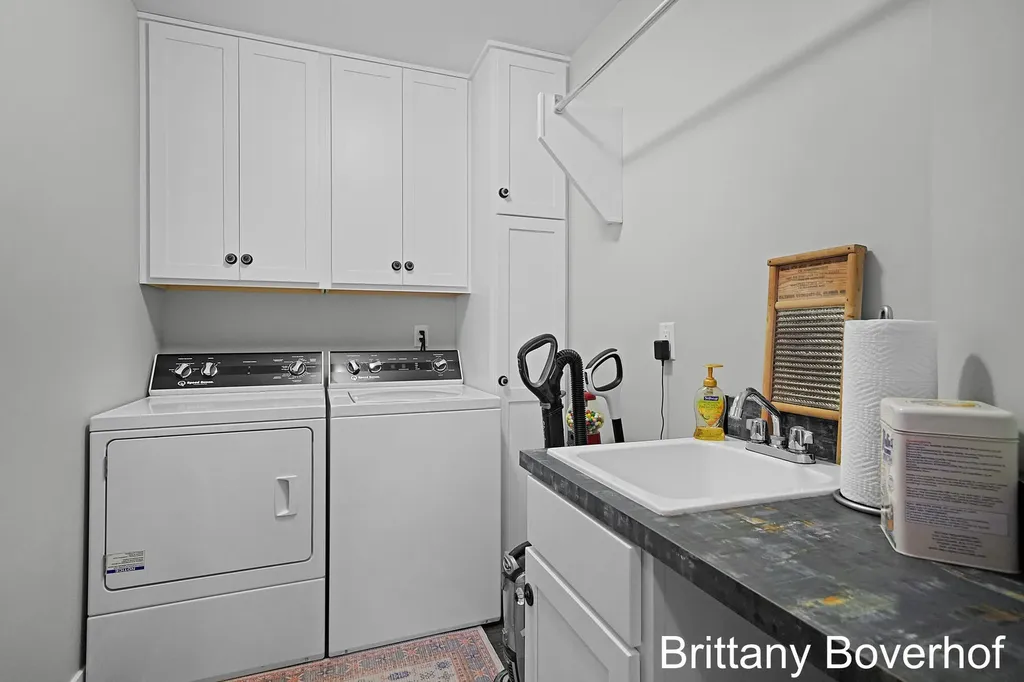 9875 Kateri Way Drive SE Gaines Charter Township MI 49316