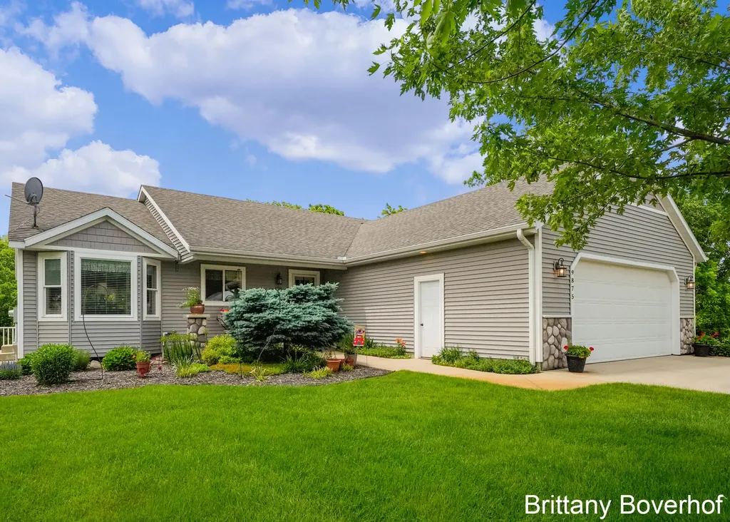 9875 Kateri Way Drive SE Gaines Charter Township MI 49316