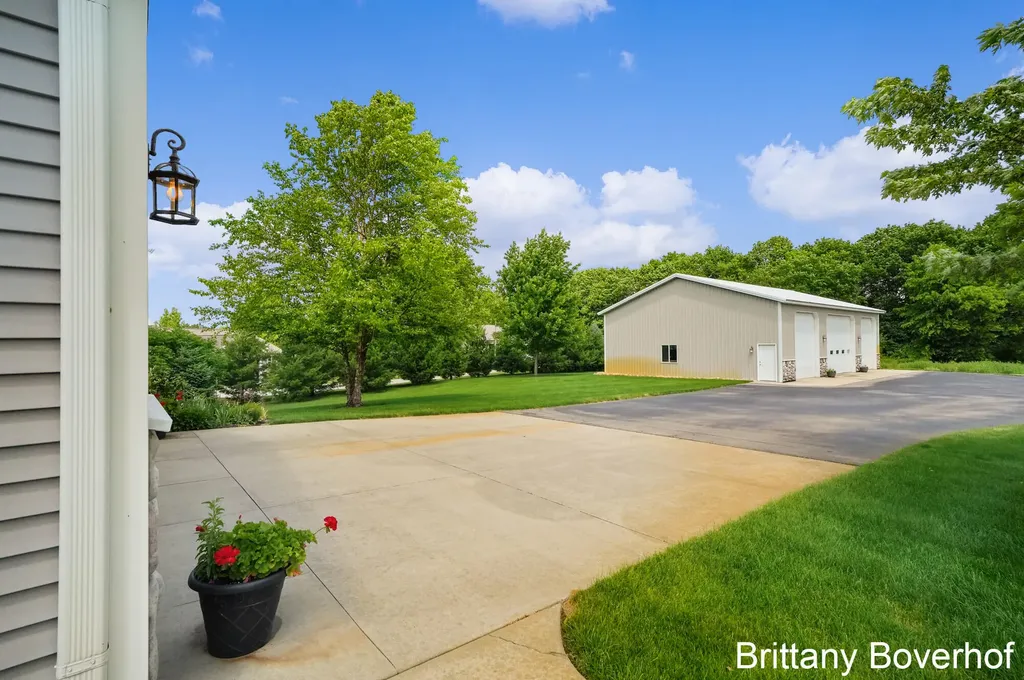 9875 Kateri Way Drive SE Gaines Charter Township MI 49316