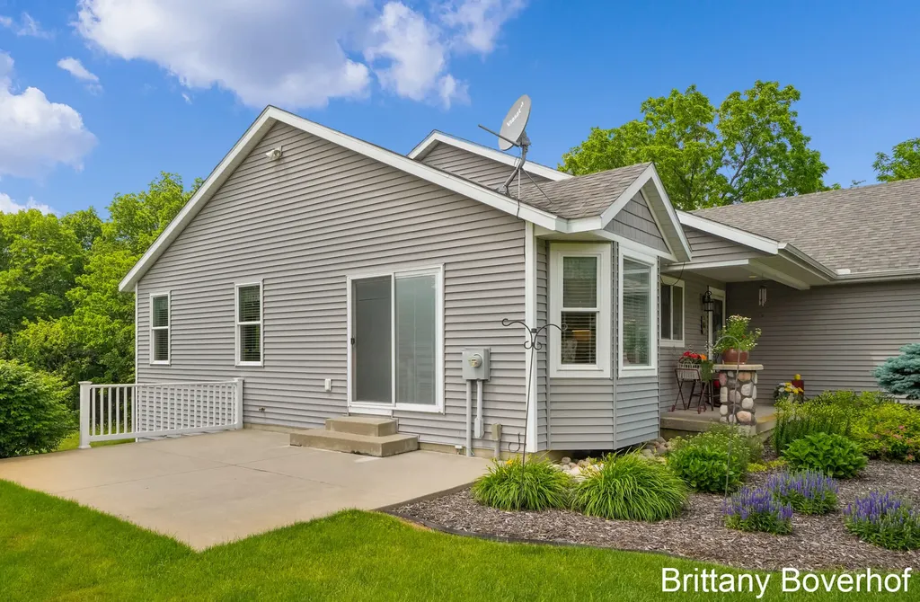 9875 Kateri Way Drive SE Gaines Charter Township MI 49316