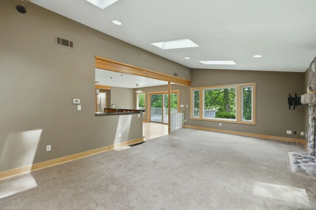 1372 Cramton Avenue NE Ada Township MI 49301