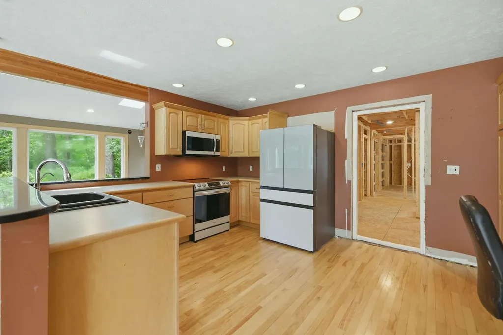 1372 Cramton Avenue NE Ada Township MI 49301