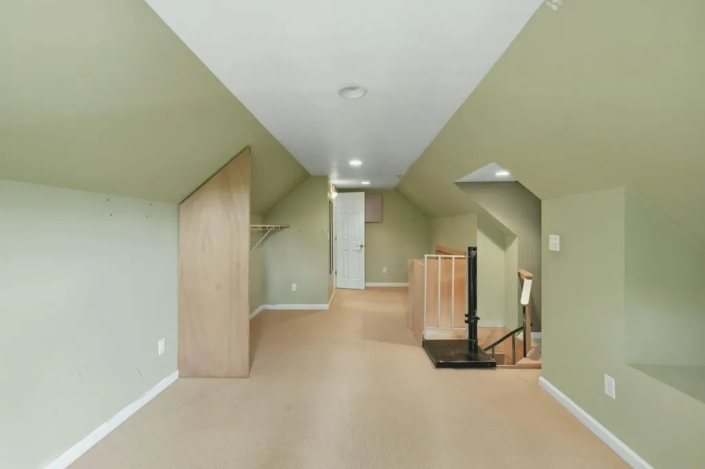 1372 Cramton Avenue NE Ada Township MI 49301
