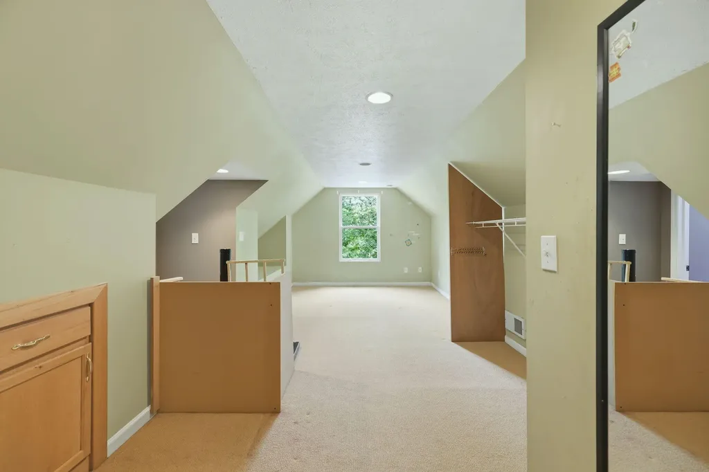 1372 Cramton Avenue NE Ada Township MI 49301