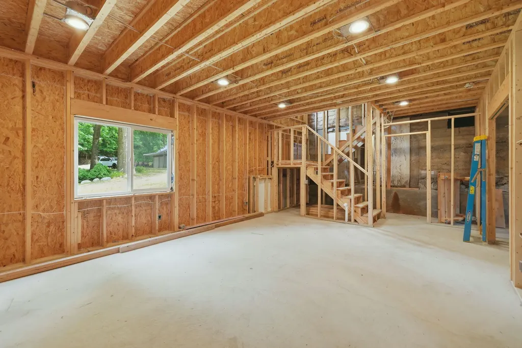 1372 Cramton Avenue NE Ada Township MI 49301