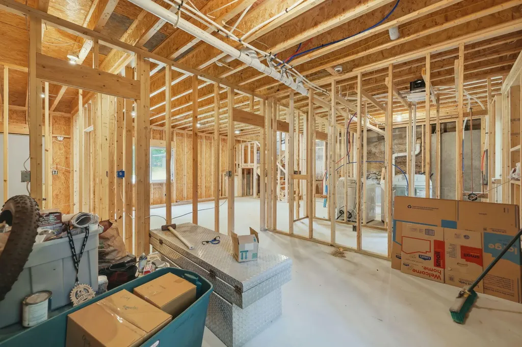 1372 Cramton Avenue NE Ada Township MI 49301