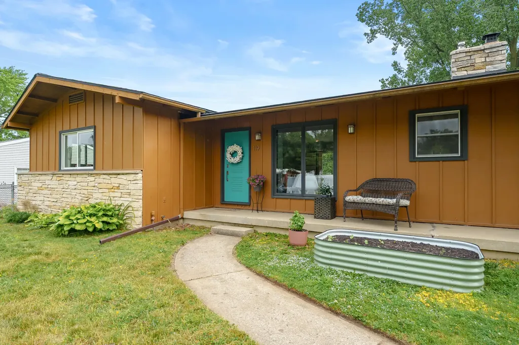 119 Boltwood Drive NE Grand Rapids City MI 49505