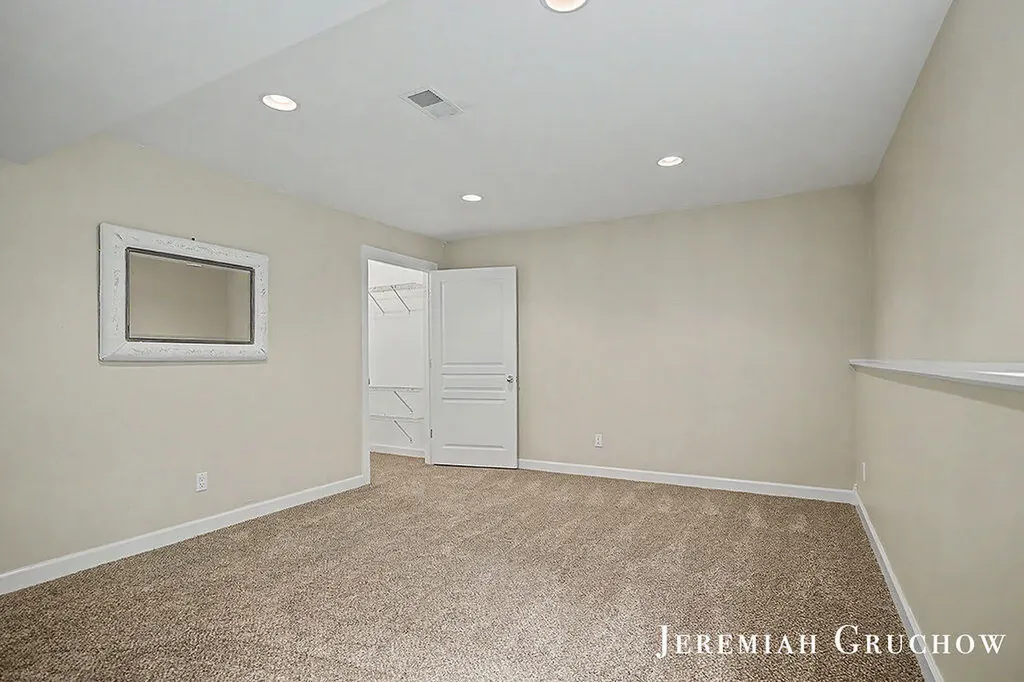 3333 Falcon Bluff Court NE Grand Rapids Charter Township MI 49525