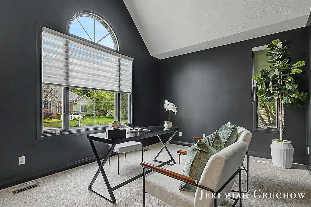 3333 Falcon Bluff Court NE Grand Rapids Charter Township MI 49525