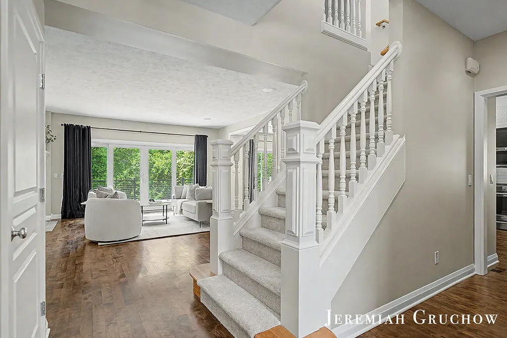 3333 Falcon Bluff Court NE Grand Rapids Charter Township MI 49525