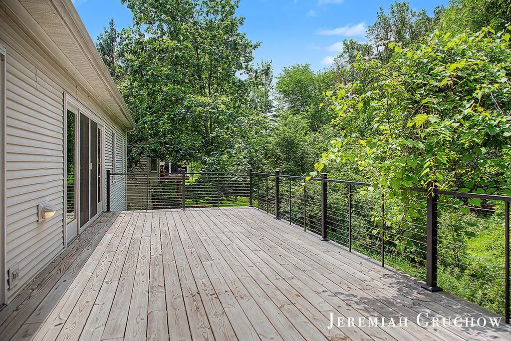 3333 Falcon Bluff Court NE Grand Rapids Charter Township MI 49525