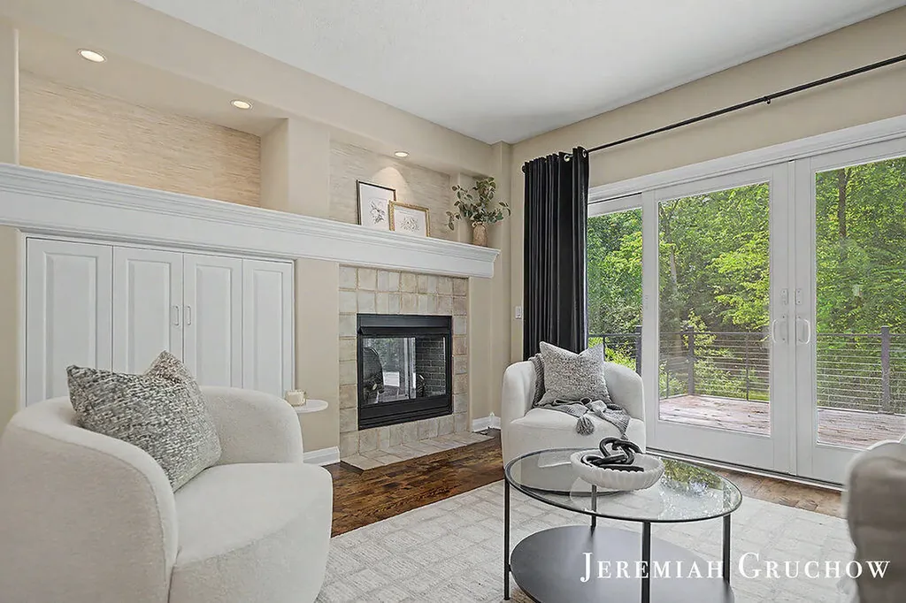 3333 Falcon Bluff Court NE Grand Rapids Charter Township MI 49525