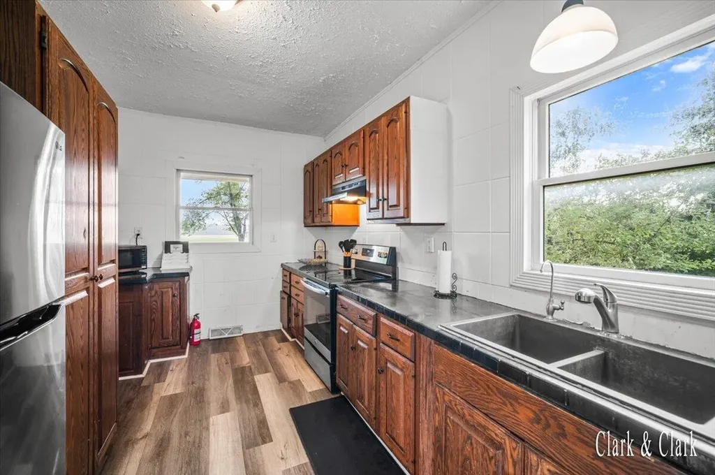 9604 E Brown Road Woodland Township MI 48849