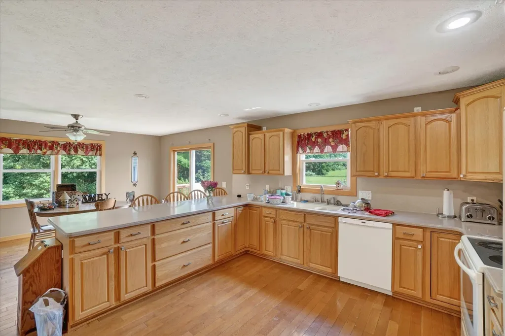 9546 Plow Point Court SE Caledonia Township MI 49302