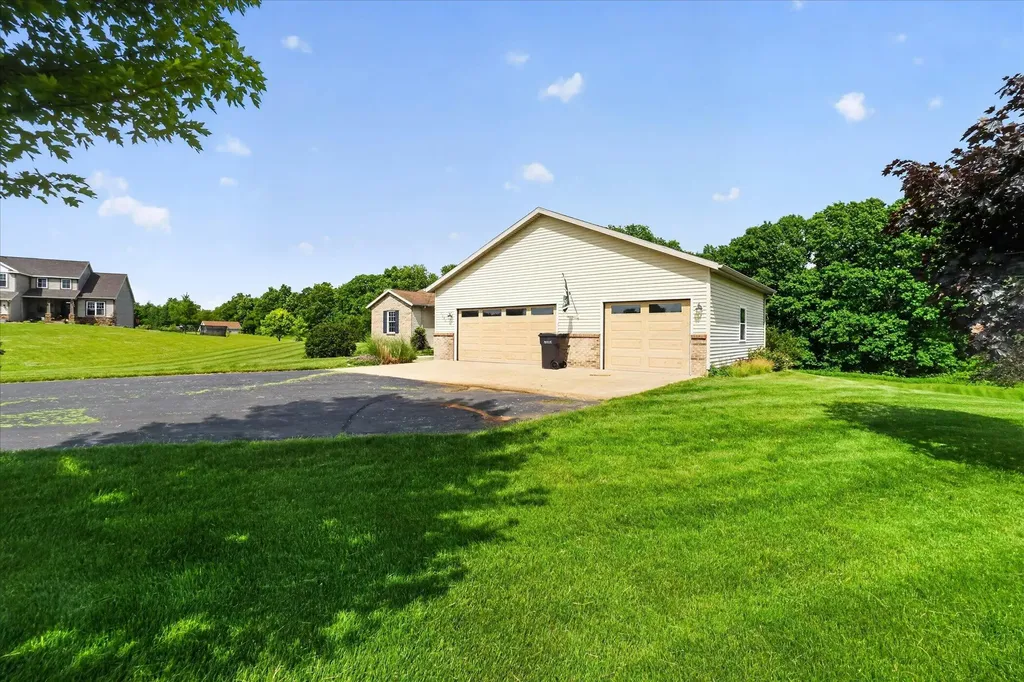 9546 Plow Point Court SE Caledonia Township MI 49302