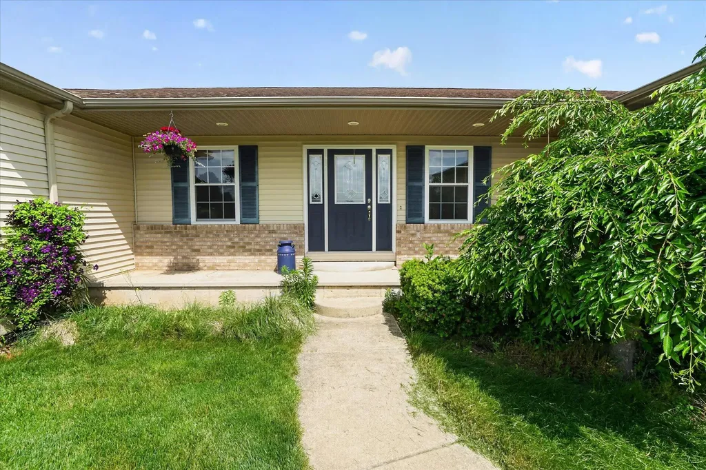 9546 Plow Point Court SE Caledonia Township MI 49302
