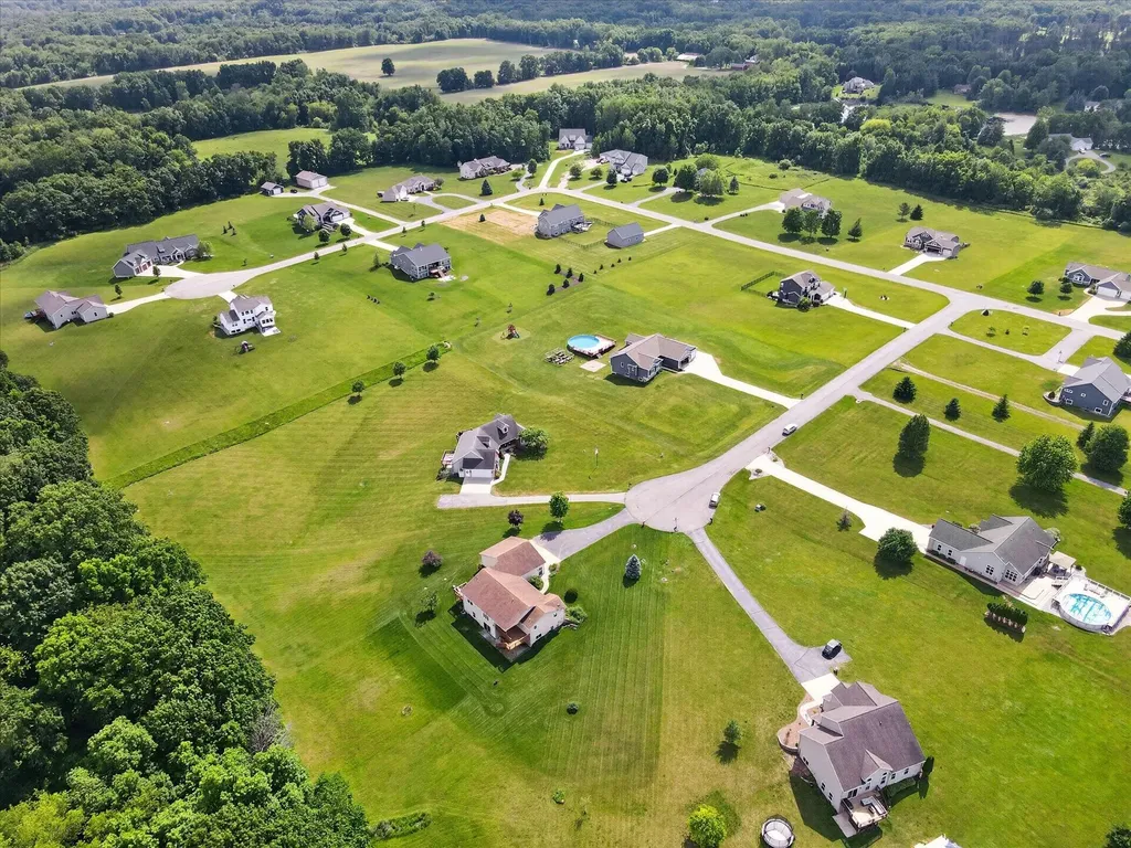 9546 Plow Point Court SE Caledonia Township MI 49302