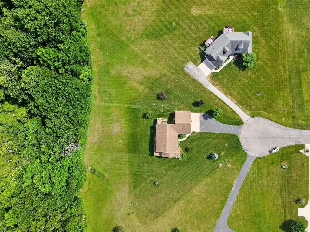 9546 Plow Point Court SE Caledonia Township MI 49302