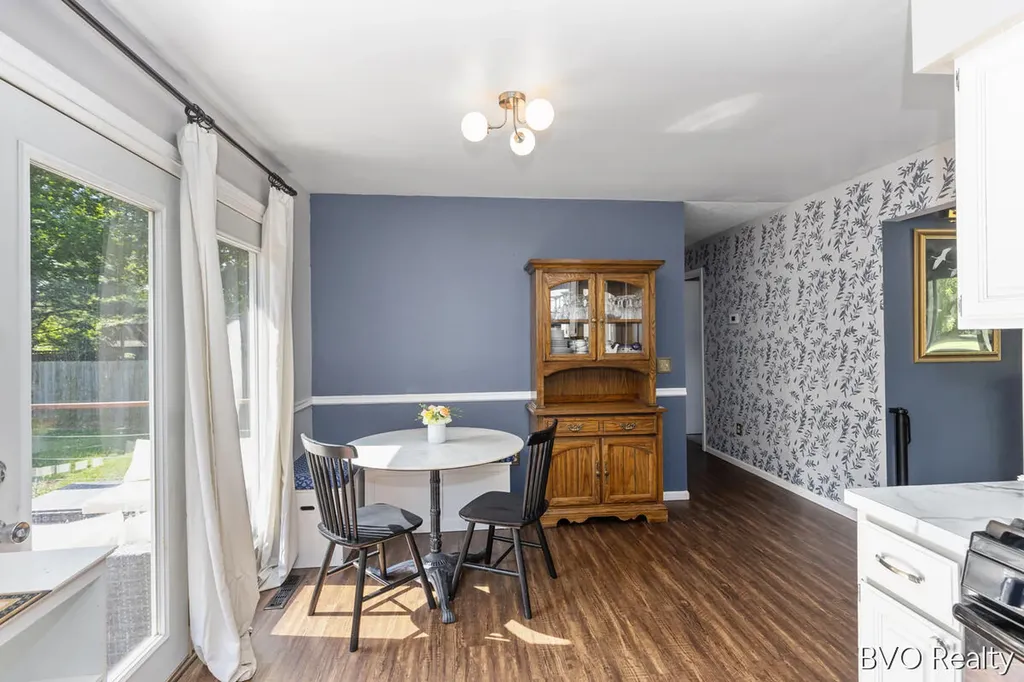 5820 Belmont Avenue NE Plainfield Charter Township MI 49306