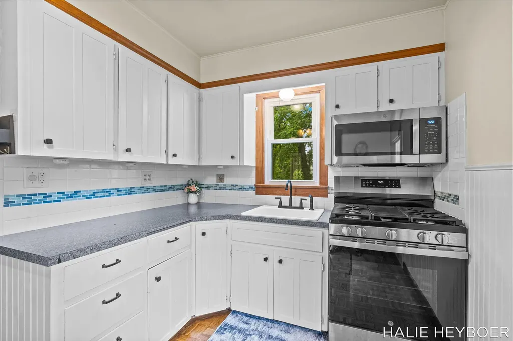 9168 Adams Street Zeeland Charter Township MI 49464