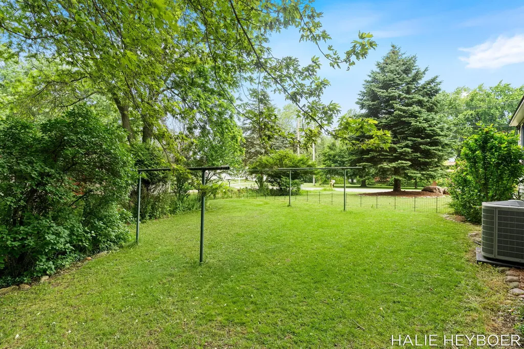 9168 Adams Street Zeeland Charter Township MI 49464