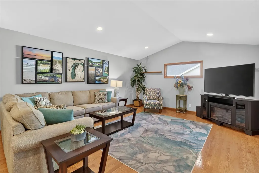 14846 Birdsong Lane Grand Haven Charter Township MI 49417