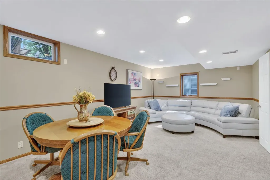 14846 Birdsong Lane Grand Haven Charter Township MI 49417