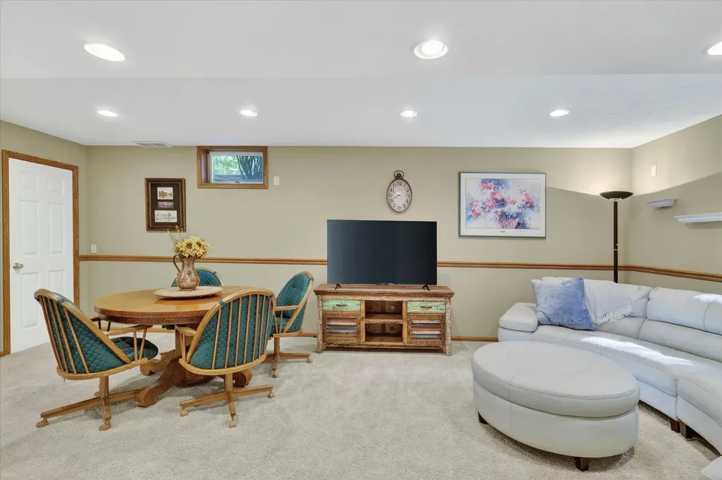 14846 Birdsong Lane Grand Haven Charter Township MI 49417