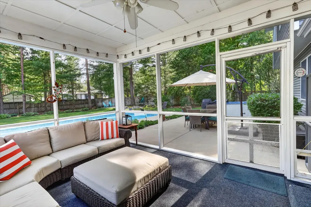 14846 Birdsong Lane Grand Haven Charter Township MI 49417