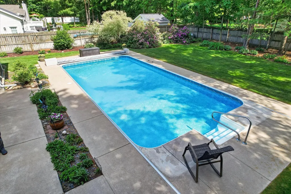 14846 Birdsong Lane Grand Haven Charter Township MI 49417