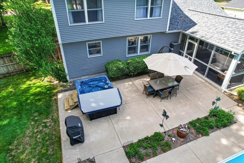14846 Birdsong Lane Grand Haven Charter Township MI 49417