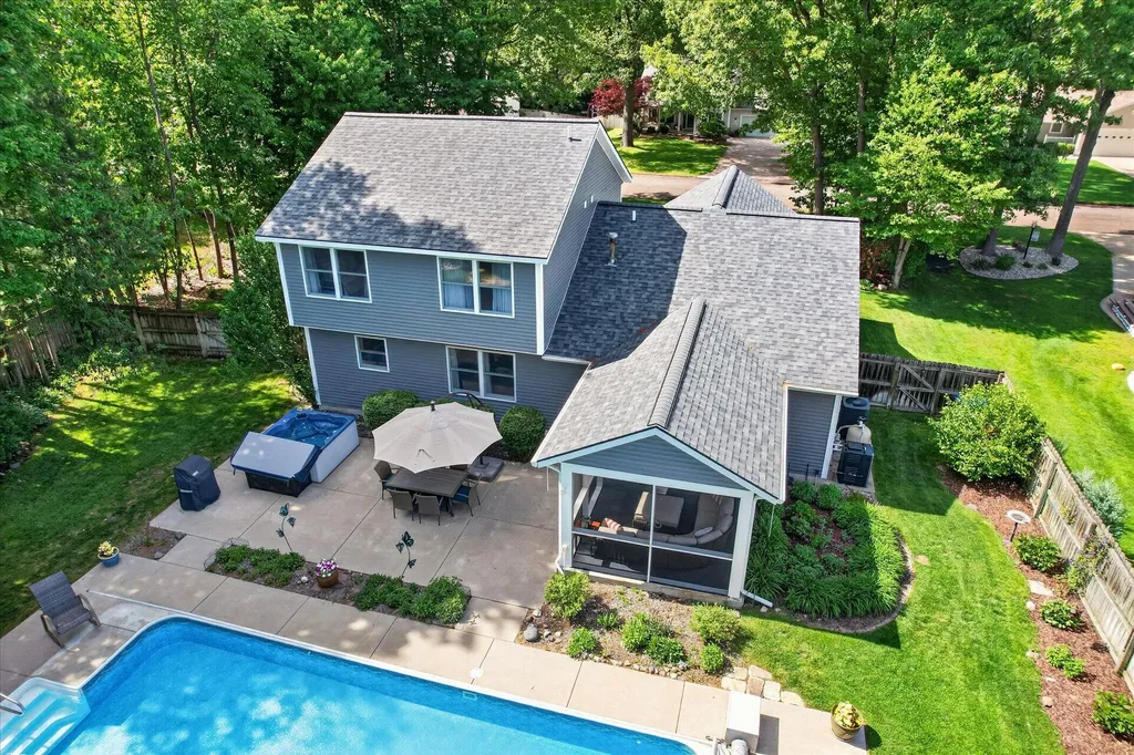 14846 Birdsong Lane Grand Haven Charter Township MI 49417
