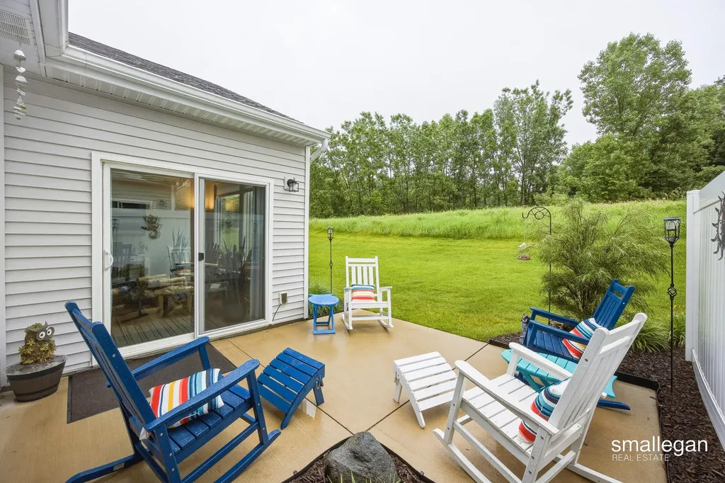 974 Castlebay Way Georgetown Charter Township MI 49426