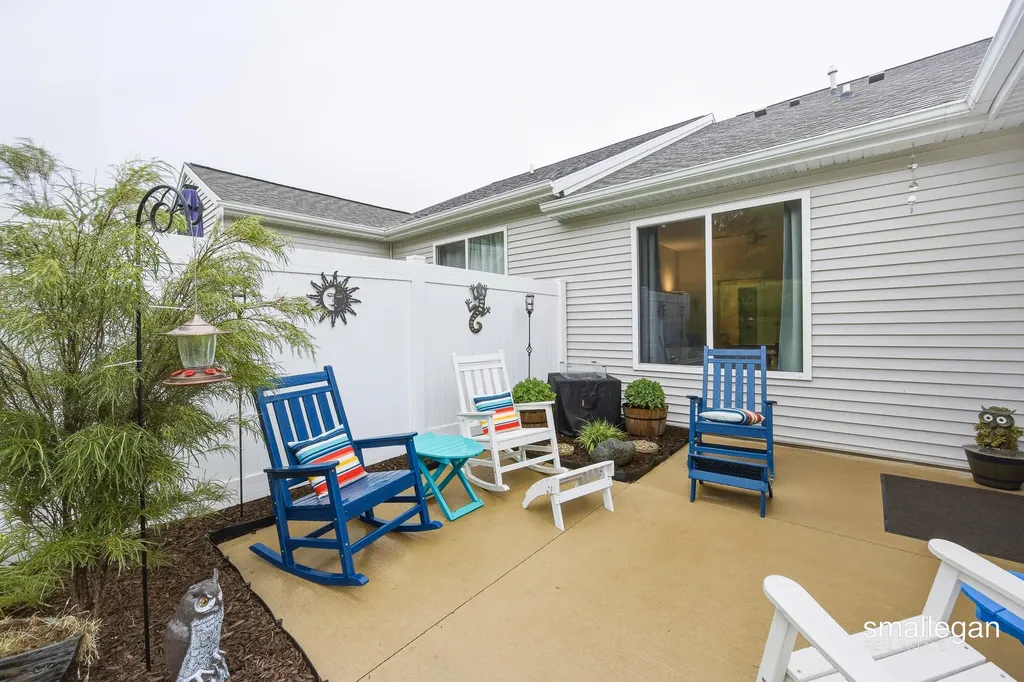 974 Castlebay Way Georgetown Charter Township MI 49426