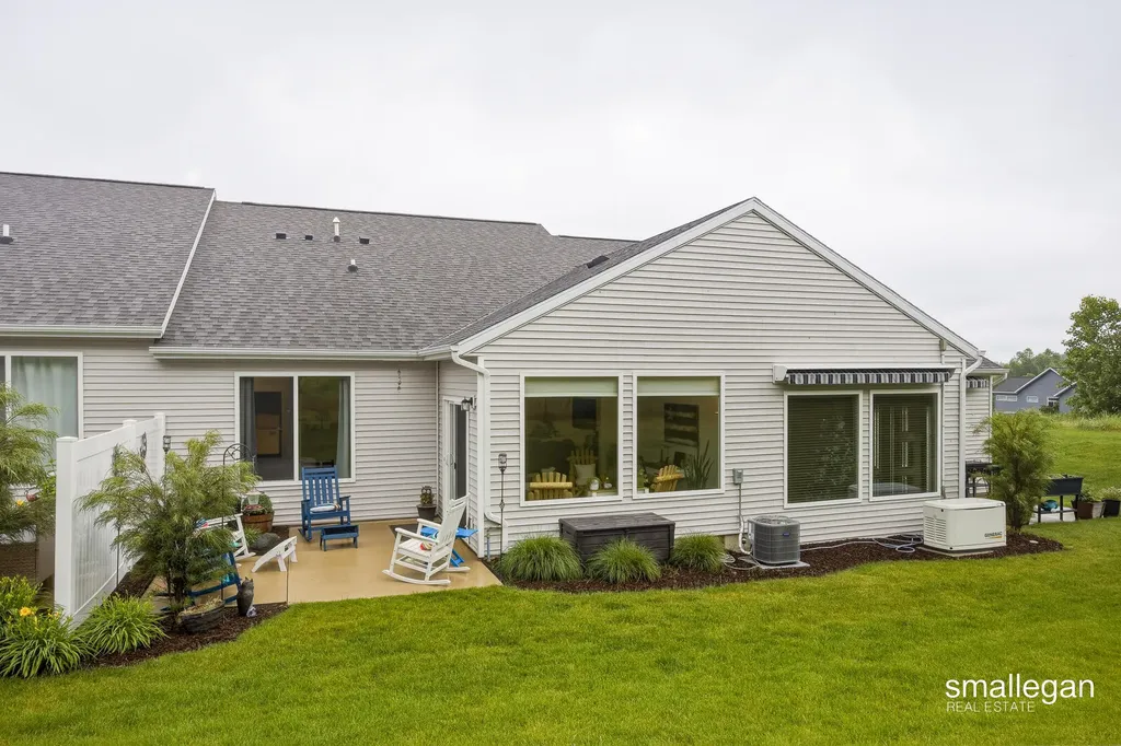 974 Castlebay Way Georgetown Charter Township MI 49426
