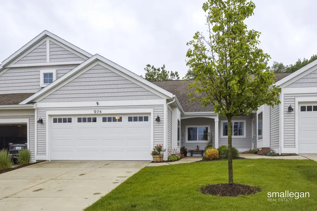 974 Castlebay Way Georgetown Charter Township MI 49426