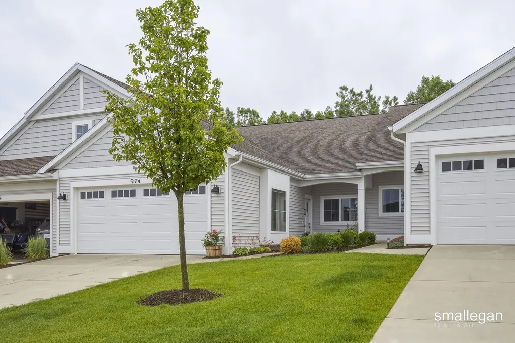 974 Castlebay Way Georgetown Charter Township MI 49426