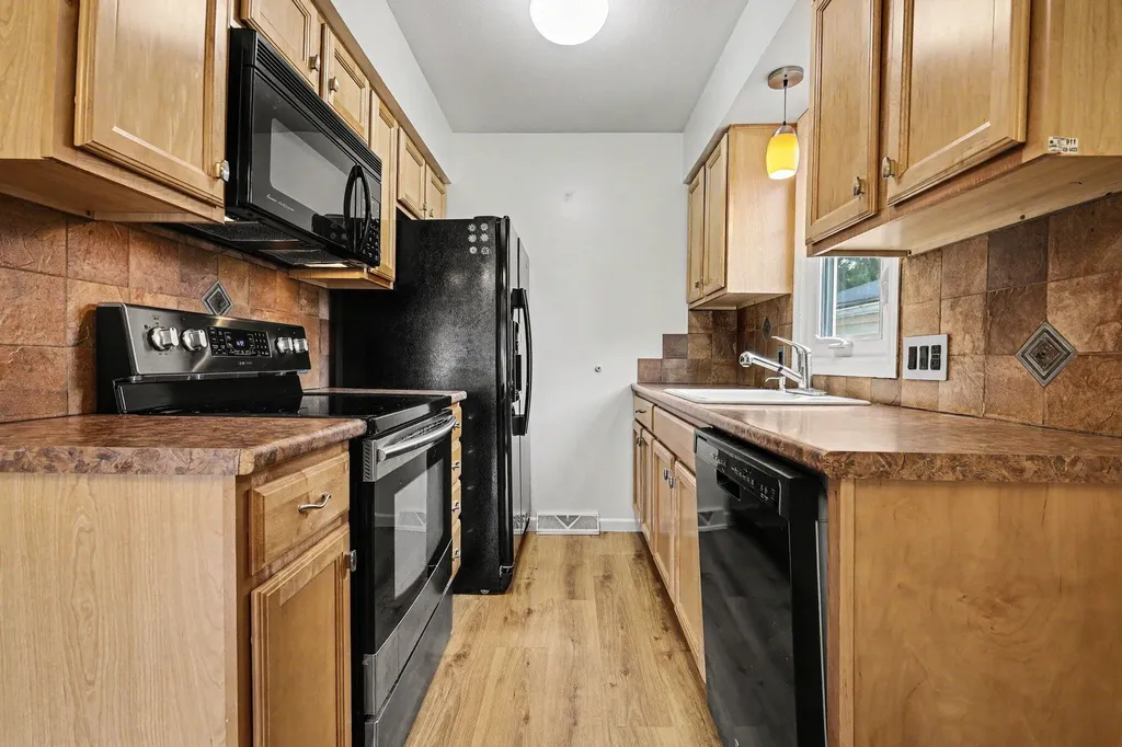 689 Carriage Lane Georgetown Charter Township MI 49428